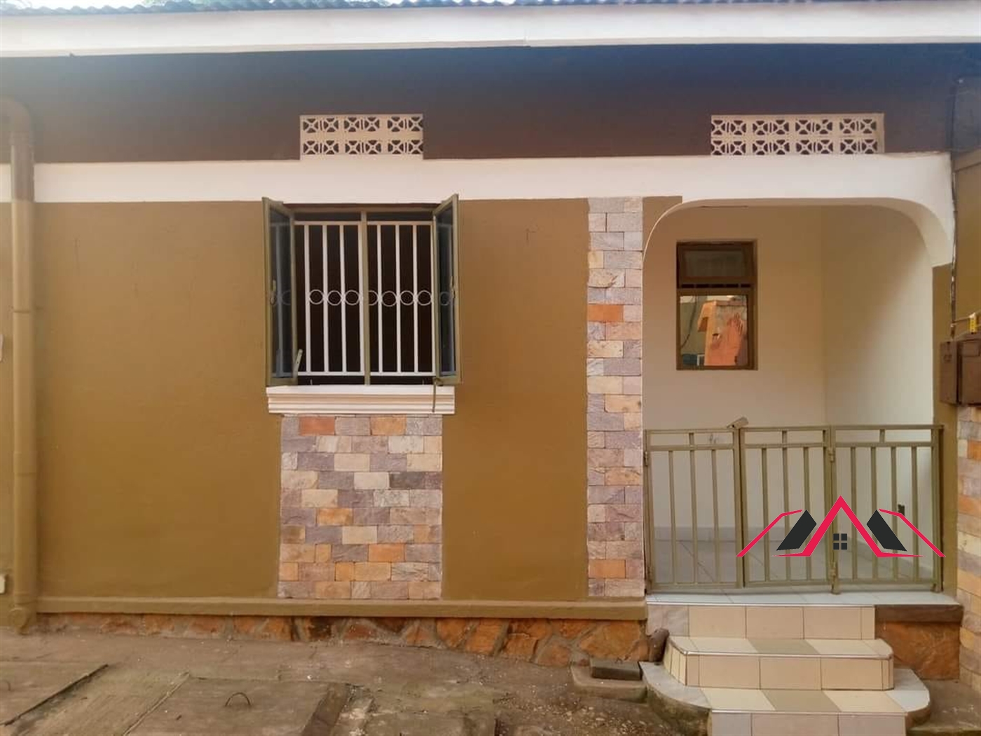 Semi Detached for rent in Kisaasi Kampala