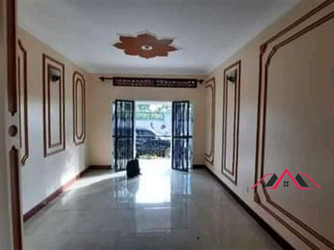 Semi Detached for rent in Mpererwe Kampala