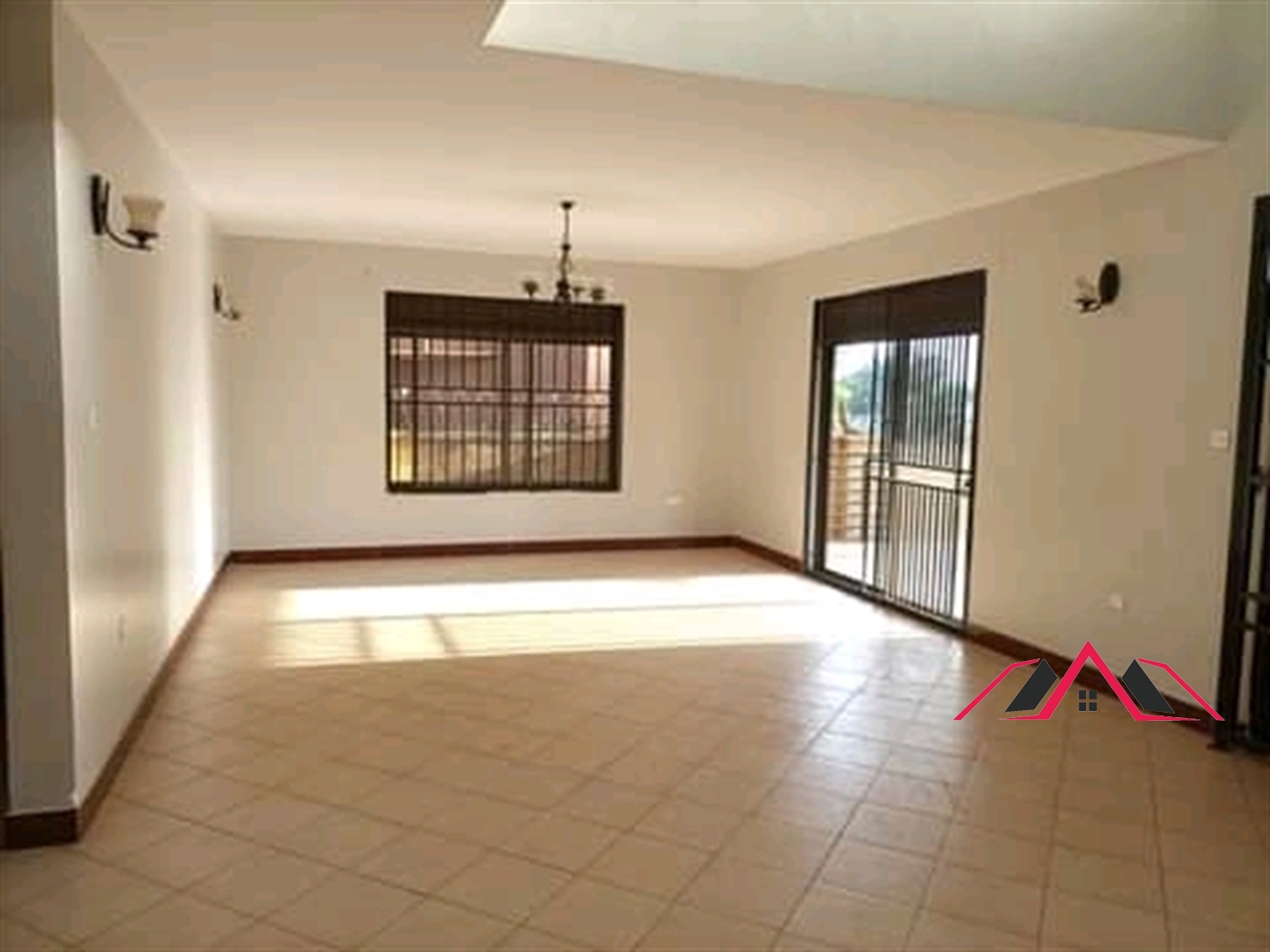 Apartment for rent in Kisaasi Kampala