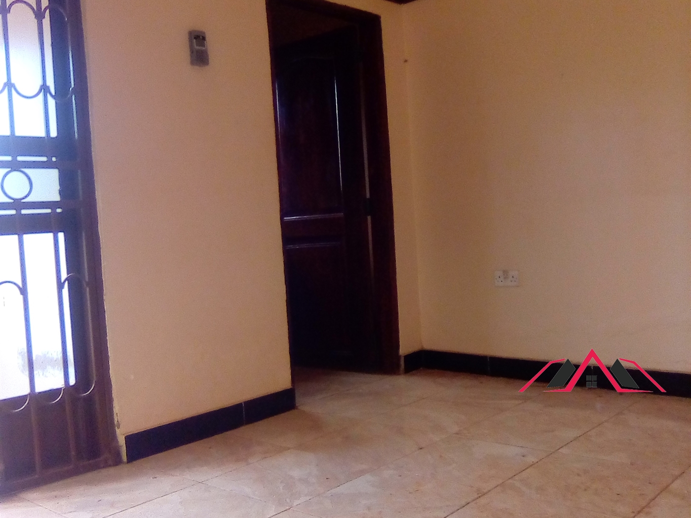 Semi Detached for rent in Bweyogerere Kampala