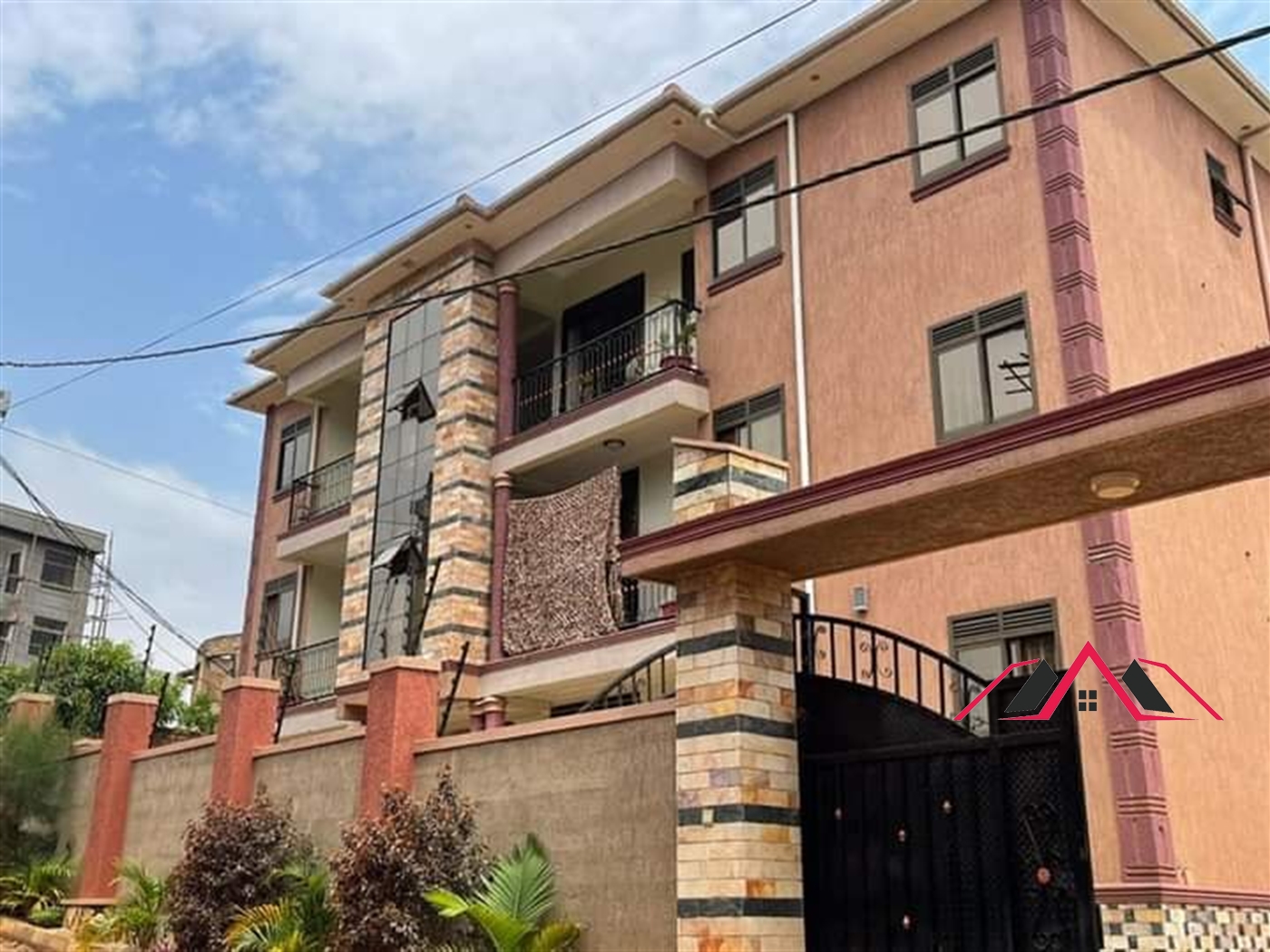 Apartment for sale in Kisaasi Kampala