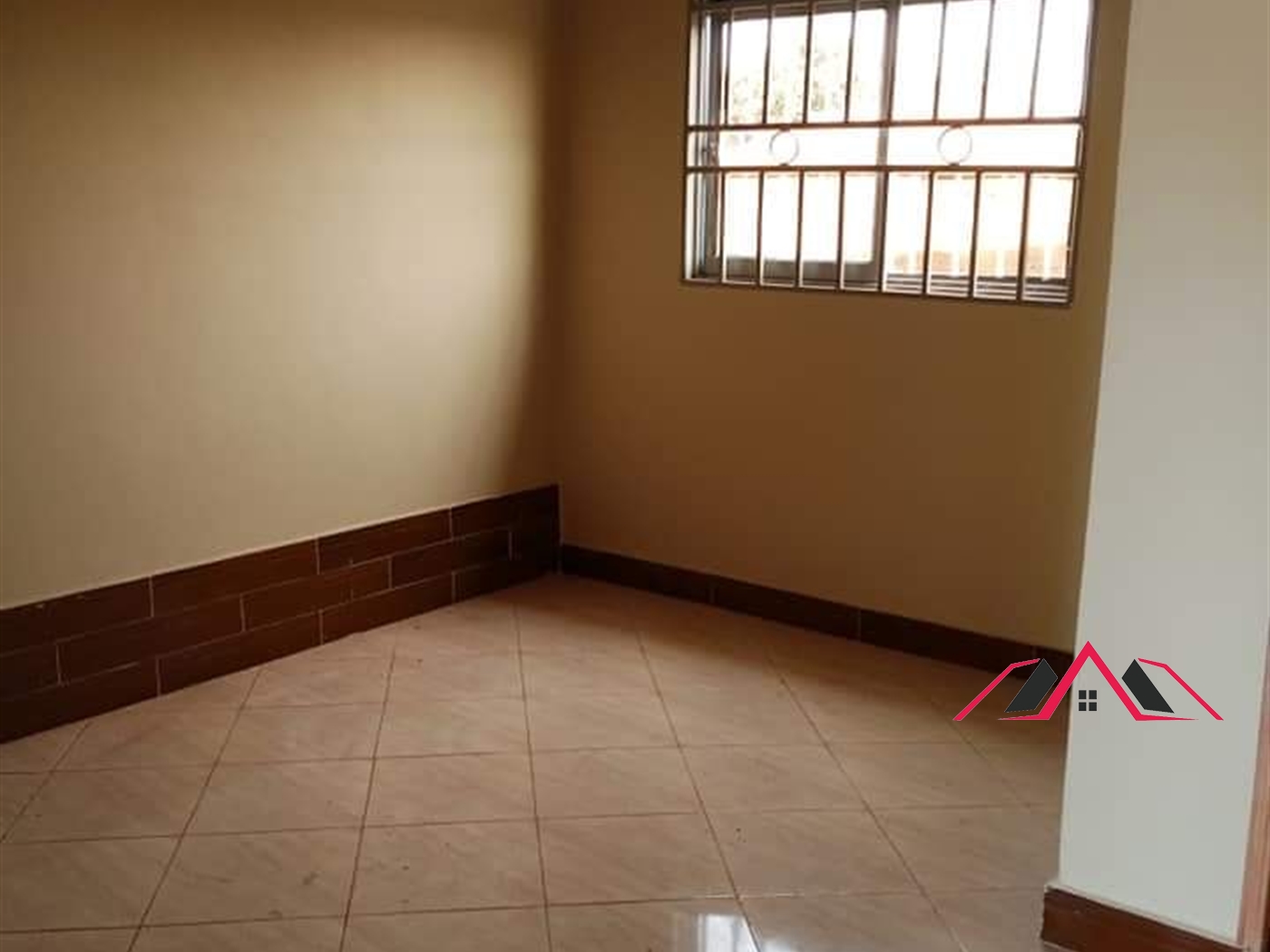 Semi Detached for rent in Mpererewe Kampala