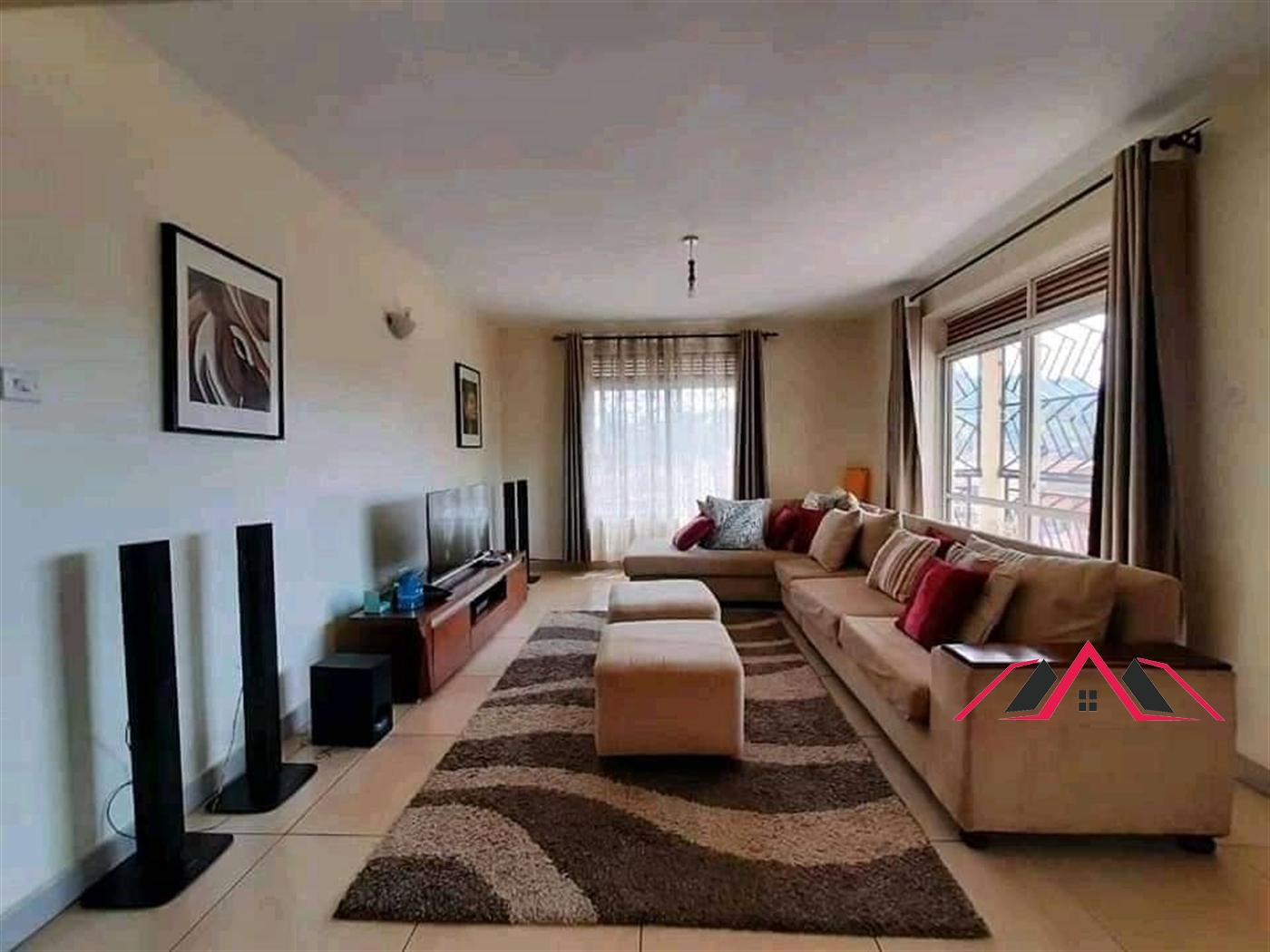 Apartment for sale in Bugoloobi Kampala