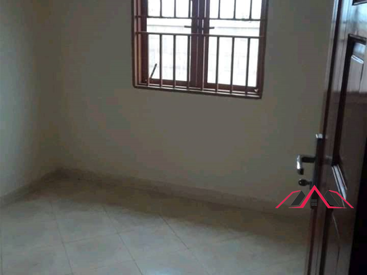 Semi Detached for rent in Bweyogerere Wakiso