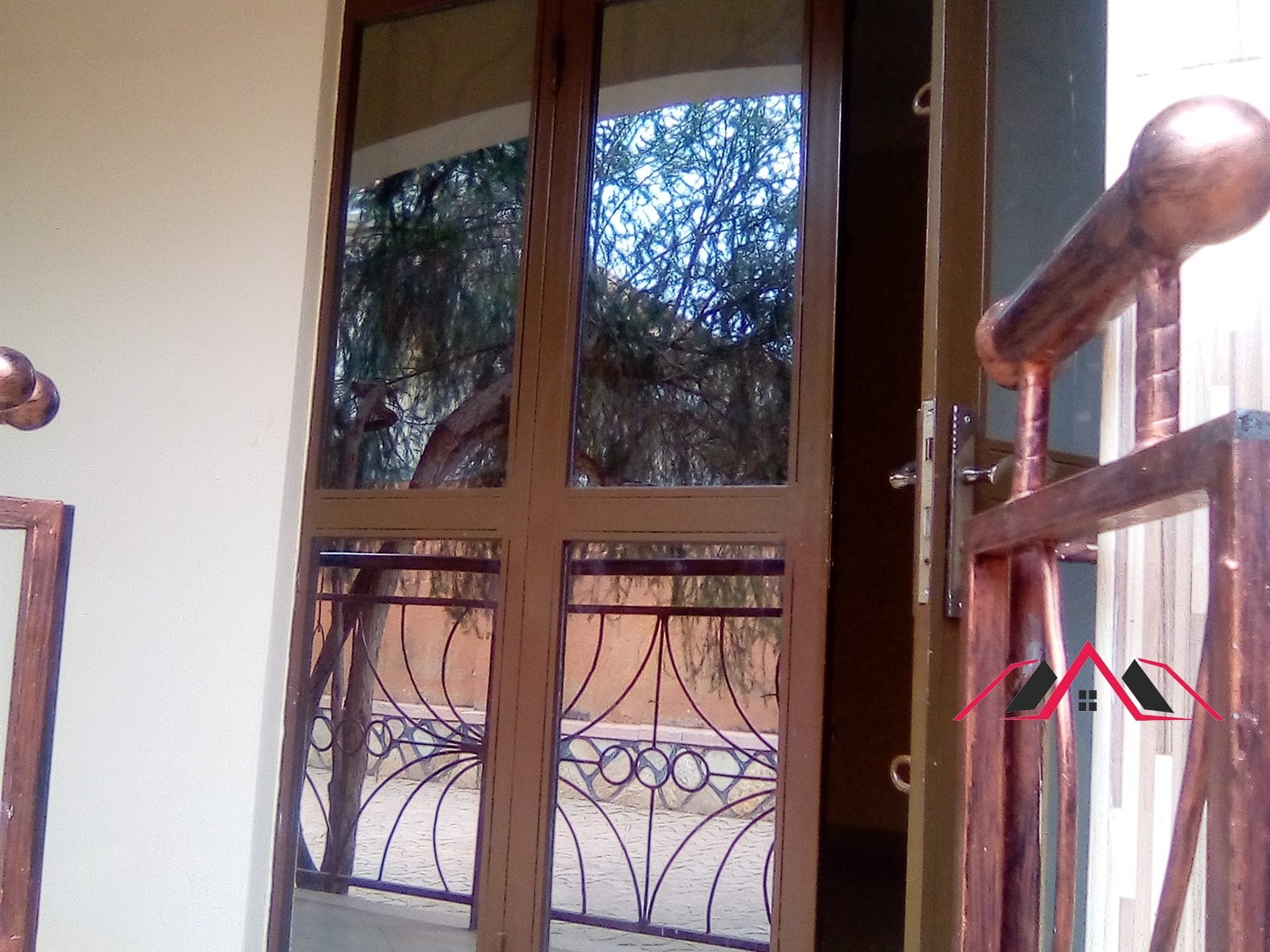 Semi Detached for rent in Kisaasi Kampala