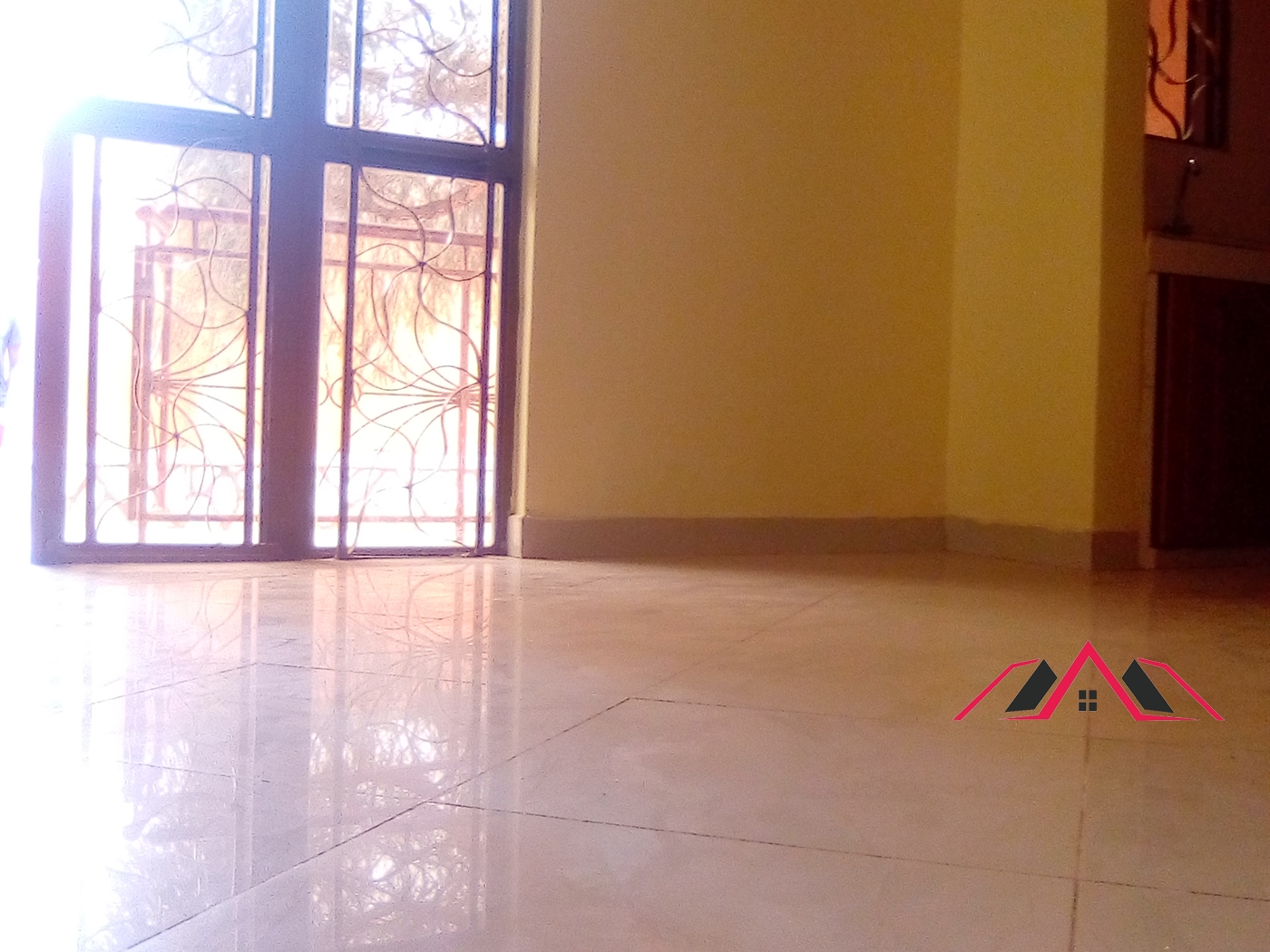 Semi Detached for rent in Kisaasi Kampala