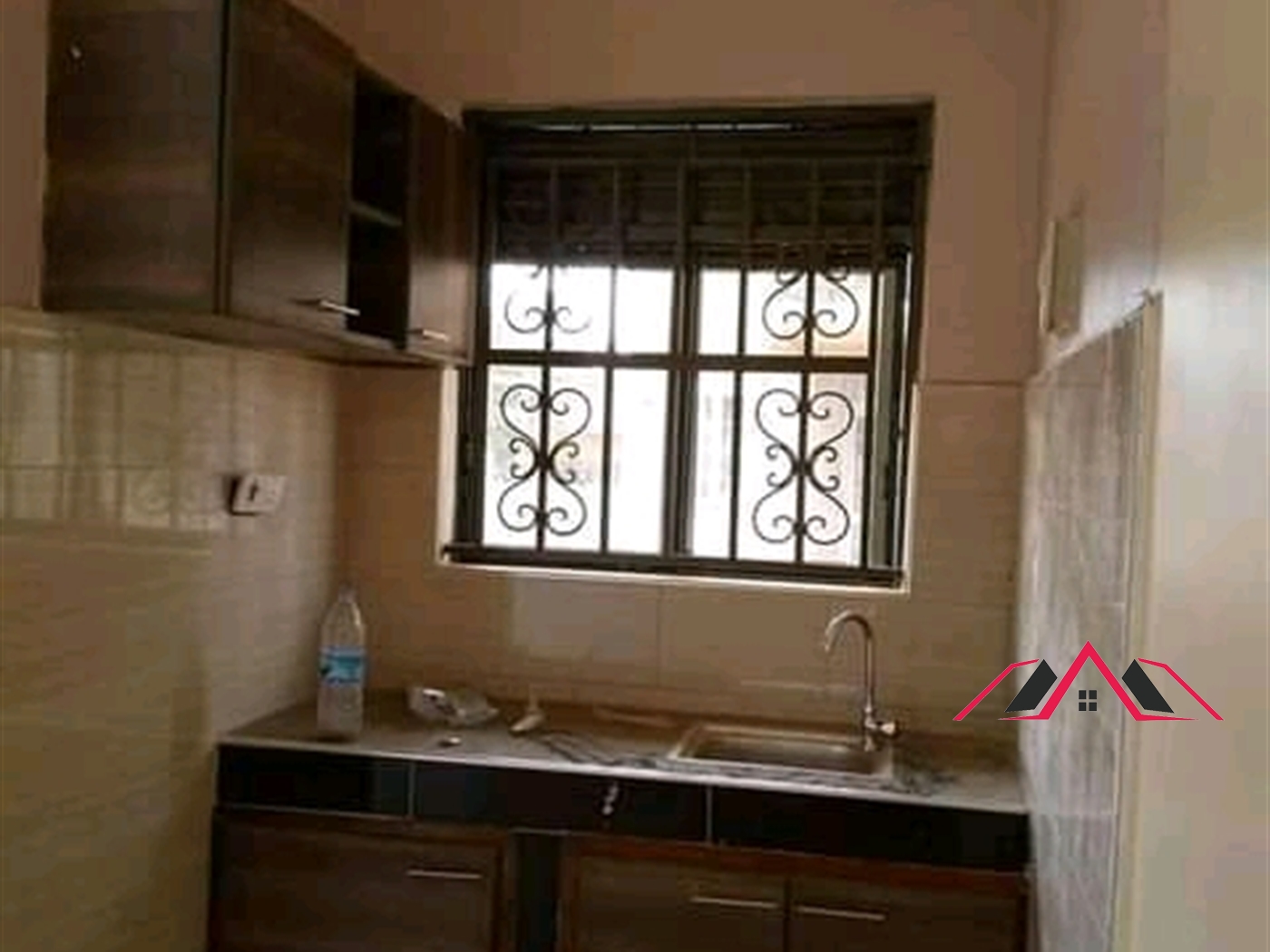 Semi Detached for rent in Kisaasi Kampala