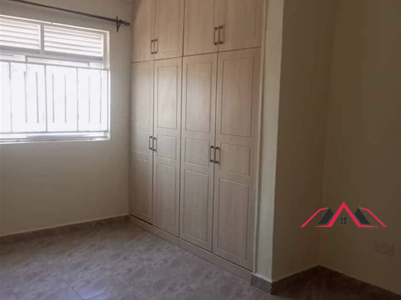 Semi Detached for rent in Najjera Kampala