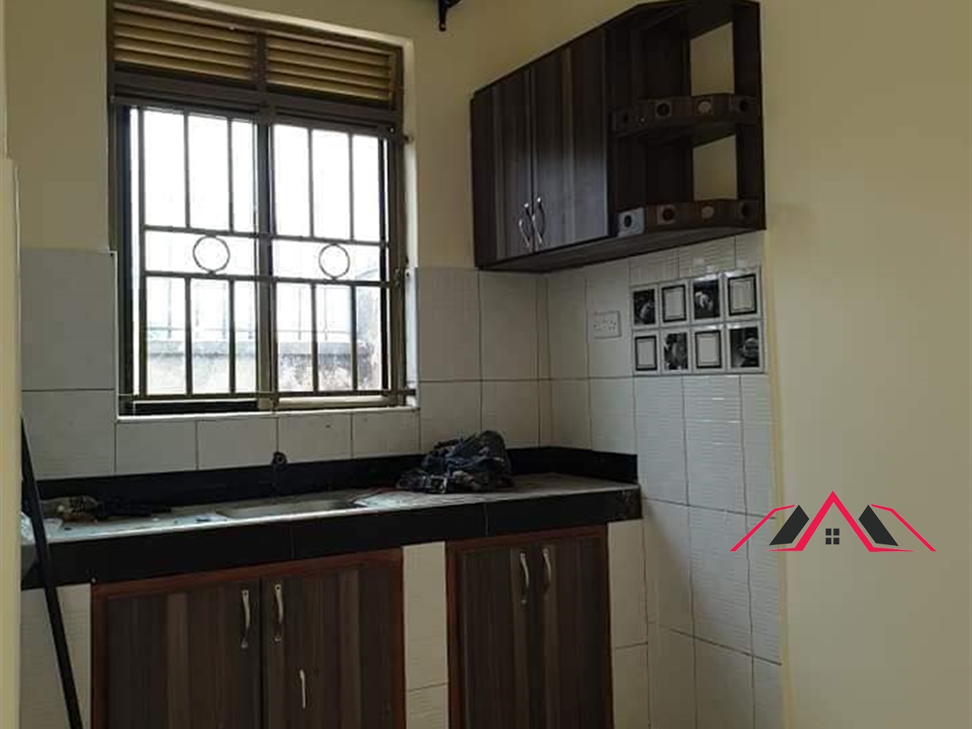 Semi Detached for rent in Kisaasi Kampala