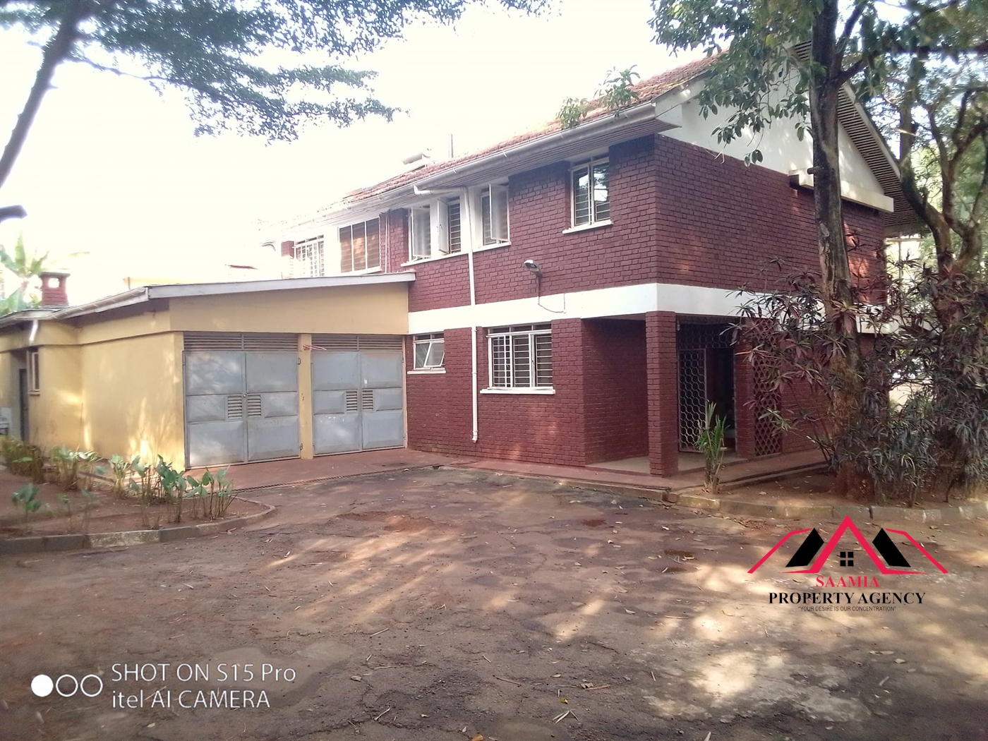 Storeyed house for rent in Bugoloobi Kampala