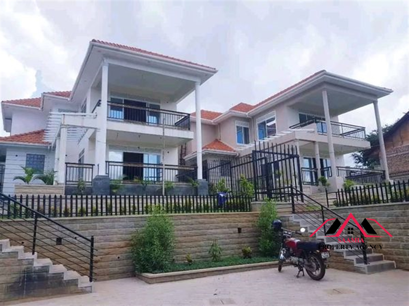 Storeyed house for rent in Muyenga Kampala