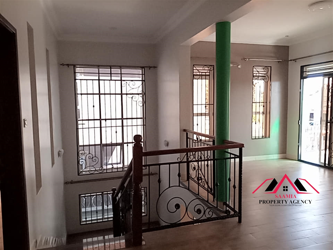 Mansion for sale in Kira Wakiso