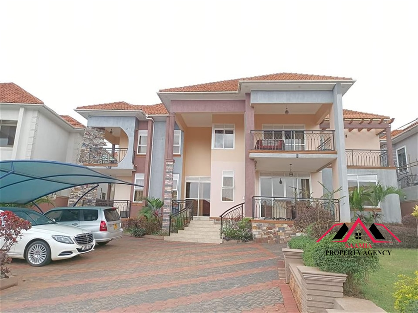 Storeyed house for sale in Kiwaatule Kampala