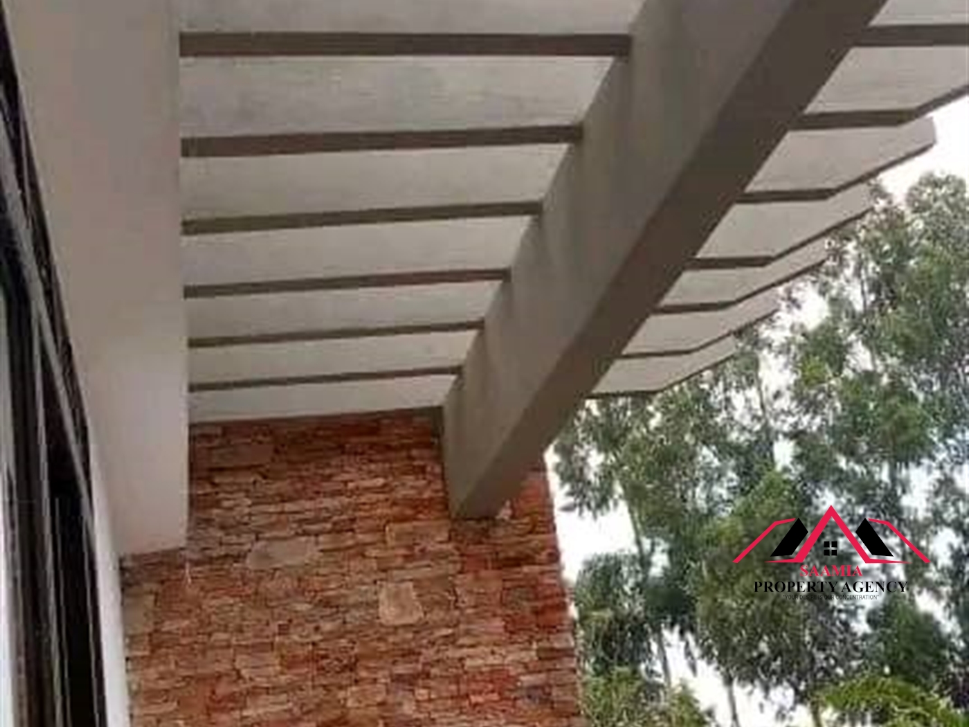 Storeyed house for rent in Kisaasi Kampala