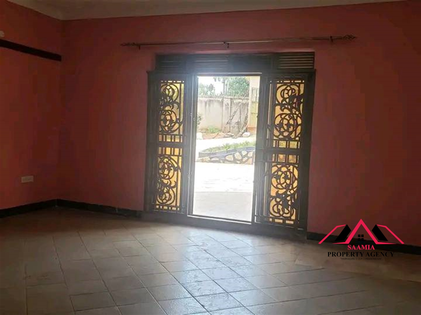 Semi Detached for rent in Mpereerwe Kampala