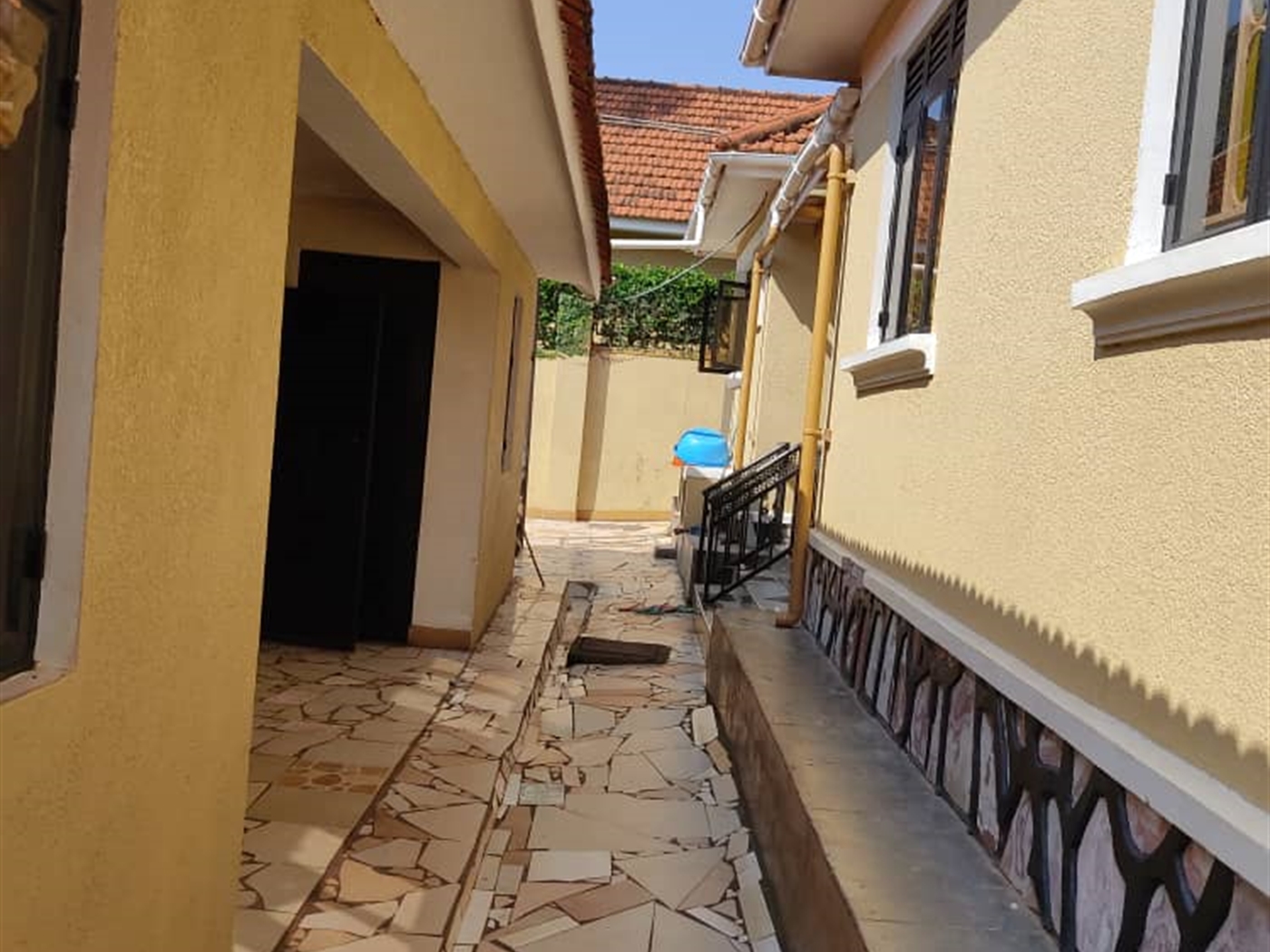 Bungalow for sale in Kirinya Kampala