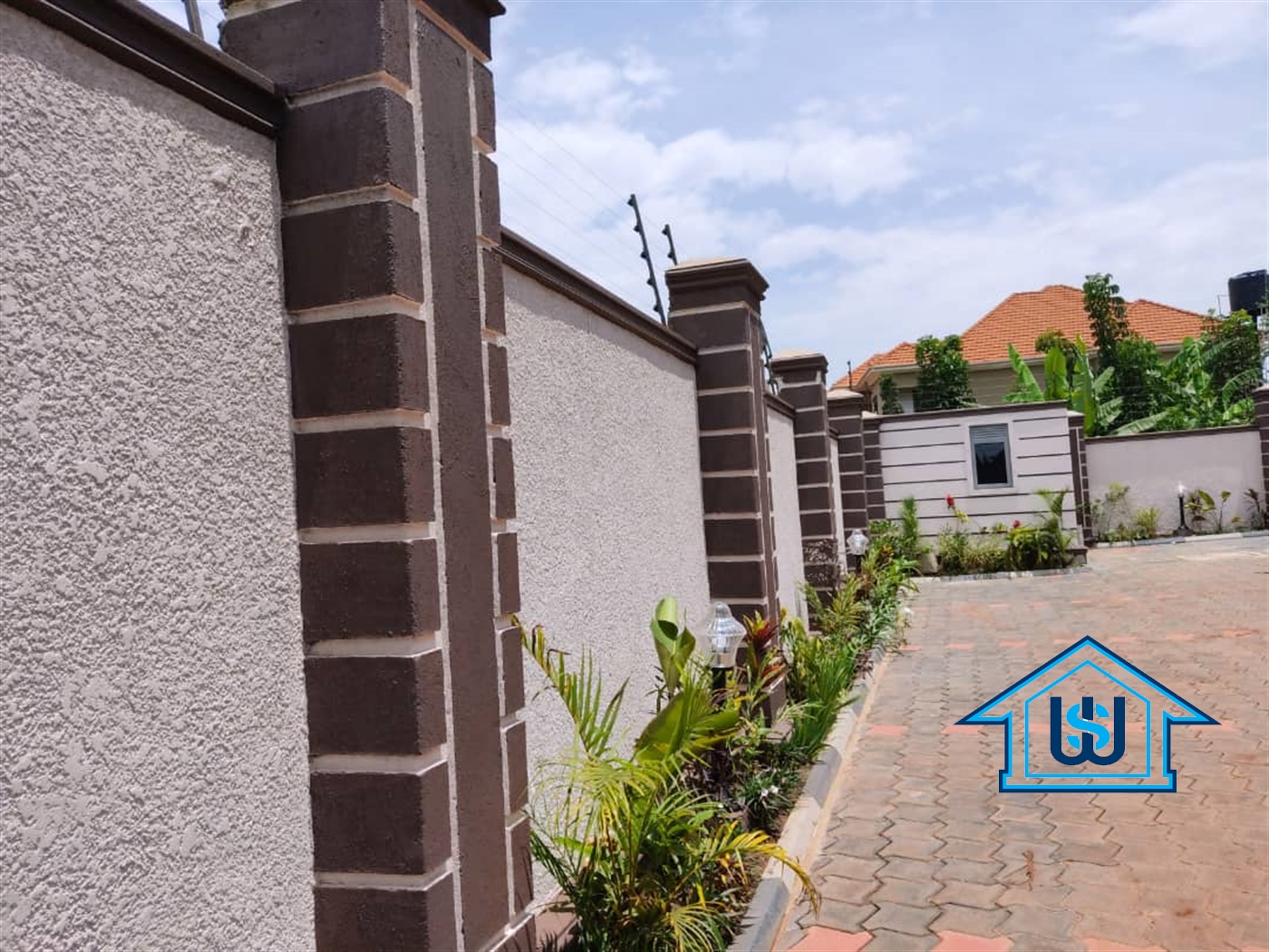 Apartment block for sale in Kyanja Wakiso