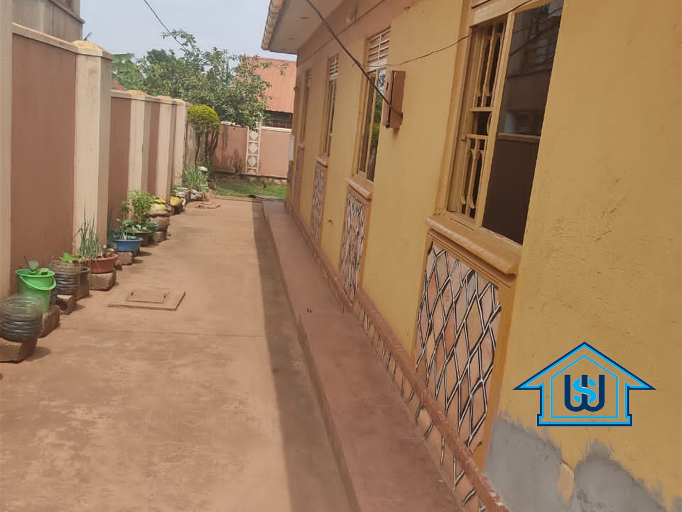 Bungalow for sale in Kira Wakiso