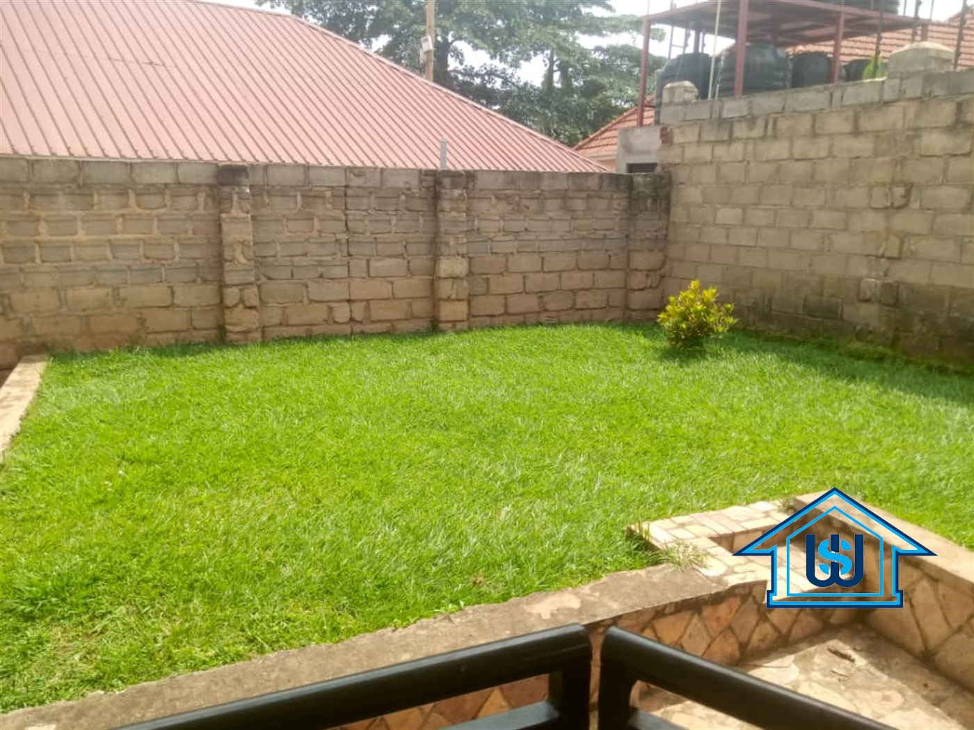 Bungalow for sale in Kungu Wakiso