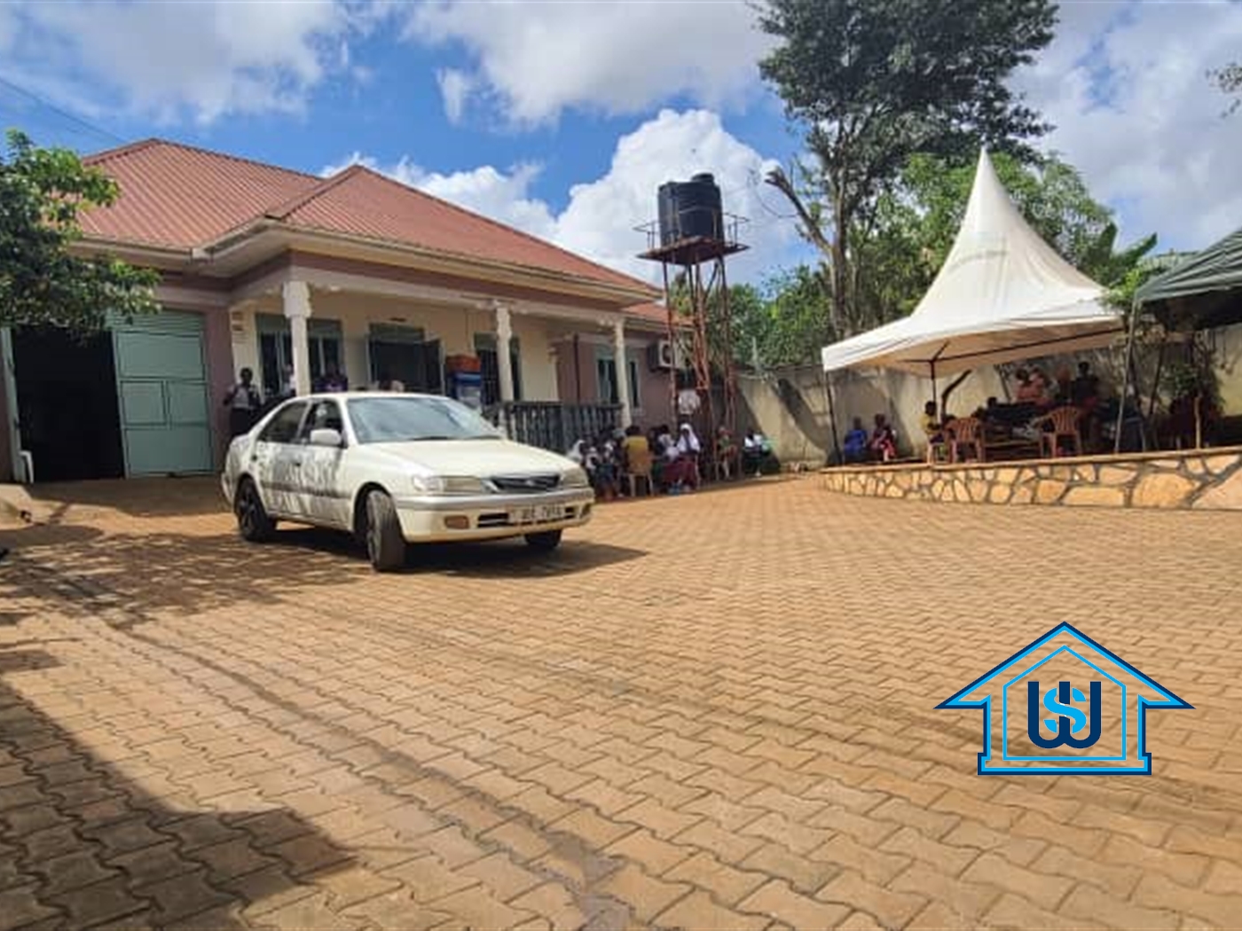 Bungalow for sale in Butto Mukono