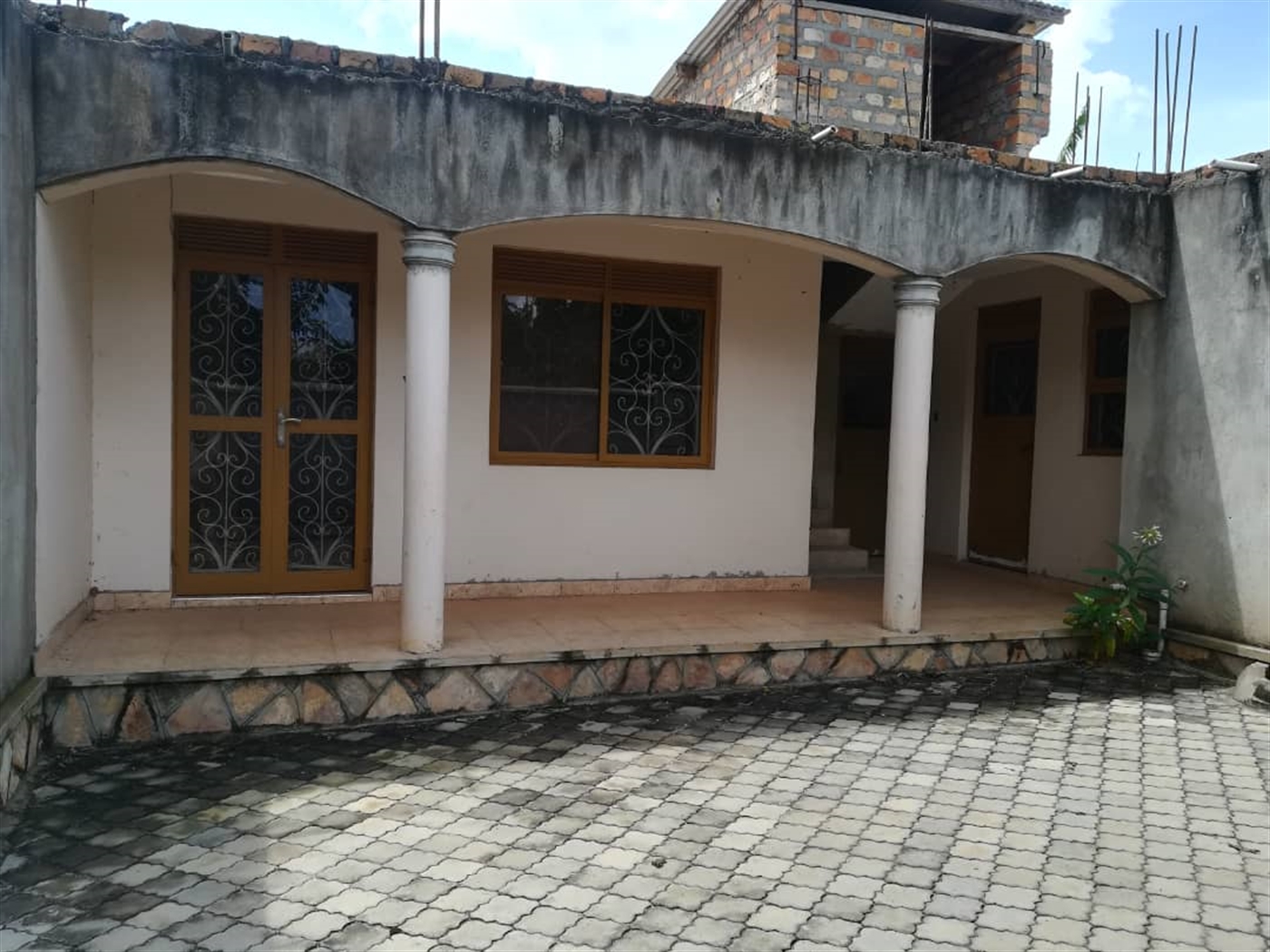 Storeyed house for rent in Namilyango Mukono