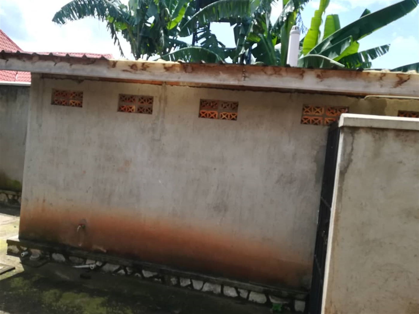 Storeyed house for rent in Namilyango Mukono