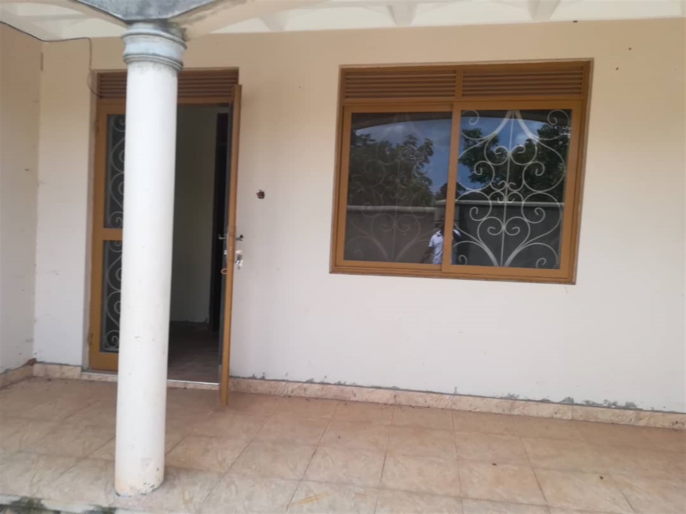 Storeyed house for rent in Namilyango Mukono