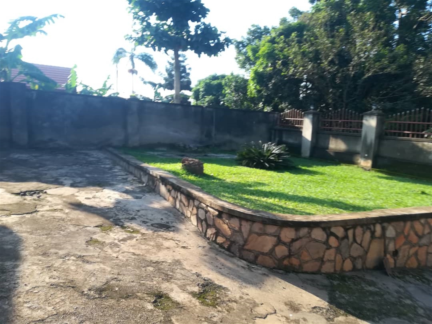 Town House for sale in Mukono Mukono