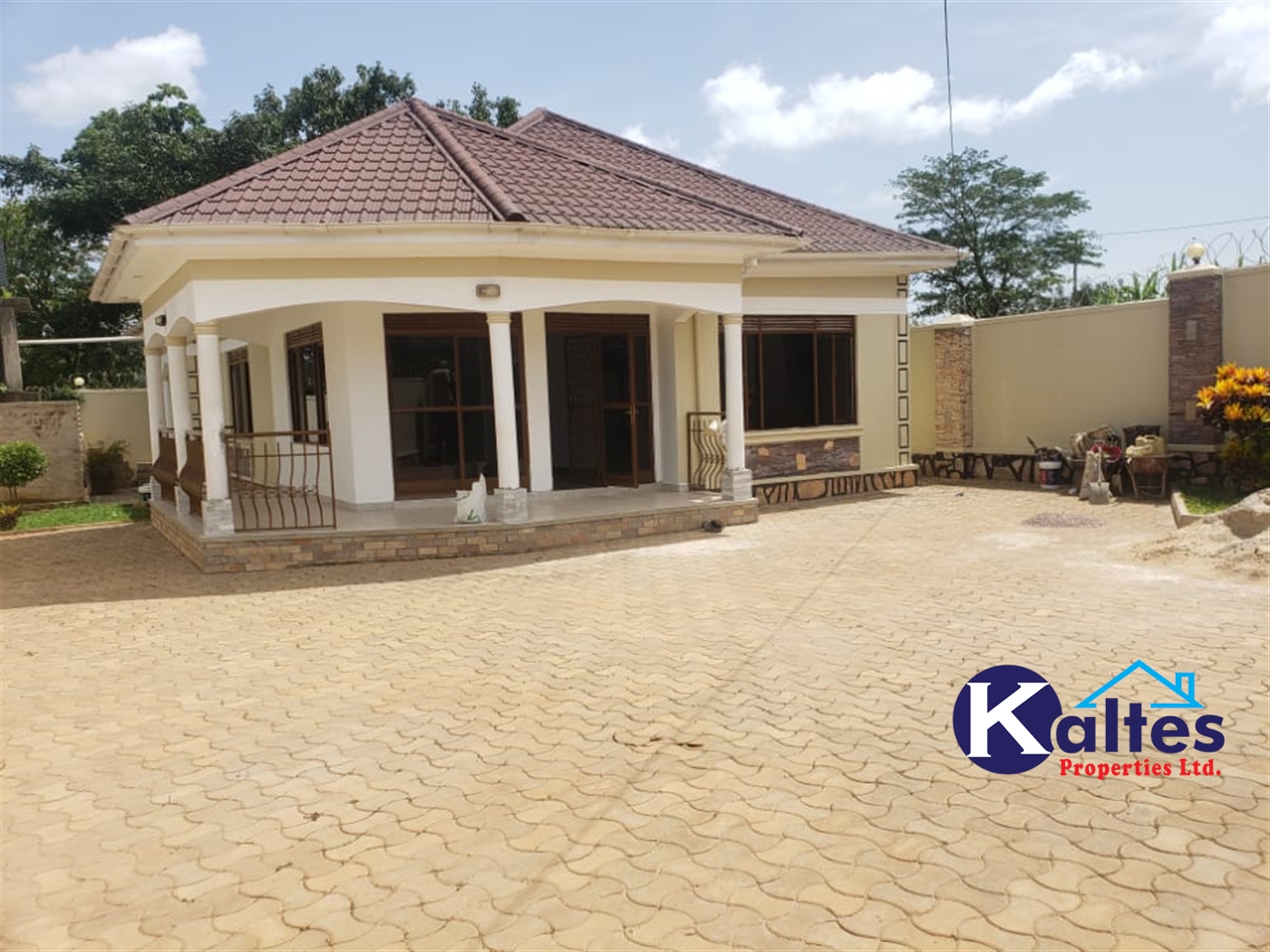Bungalow for sale in Njerere Mukono