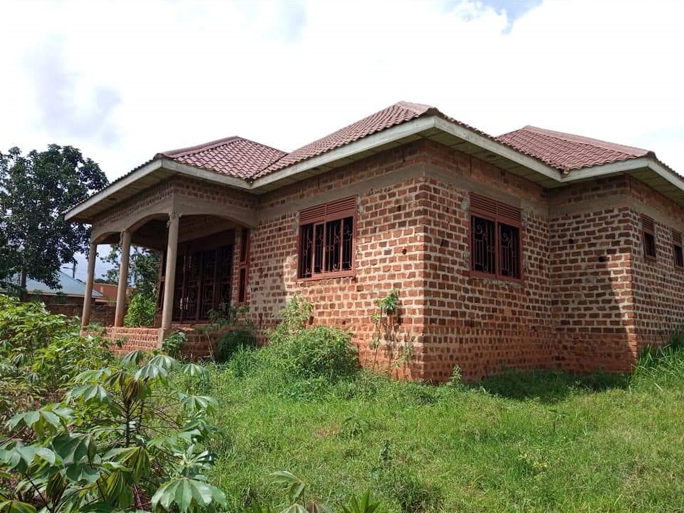 Shell House for sale in Mpererwe Kampala