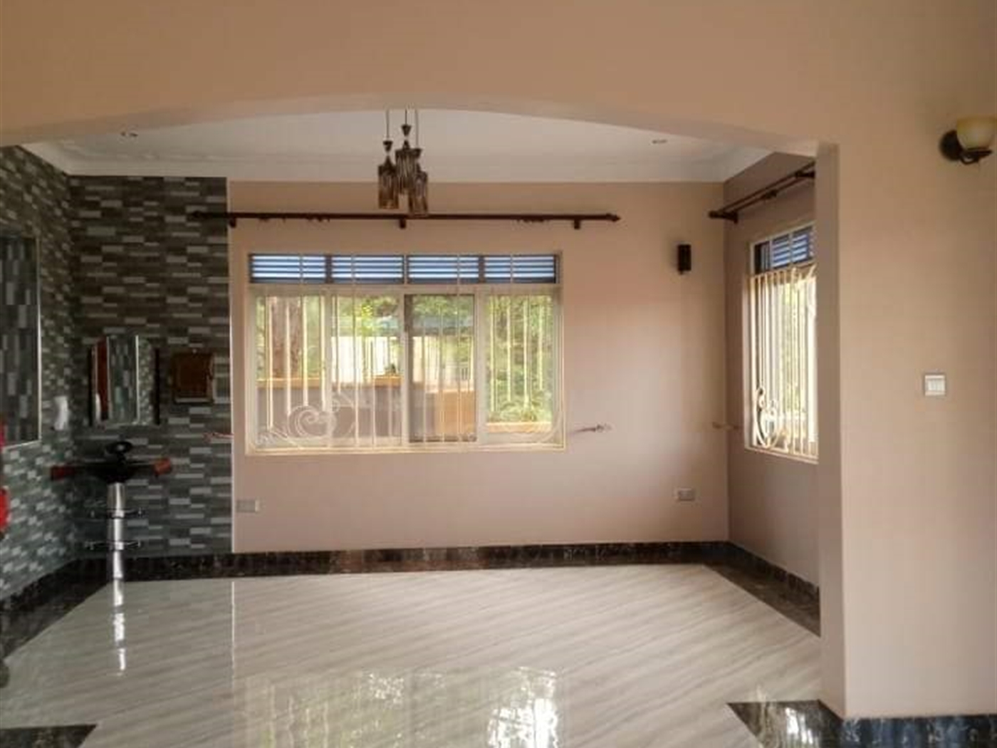 Bungalow for sale in Bwebajja Wakiso