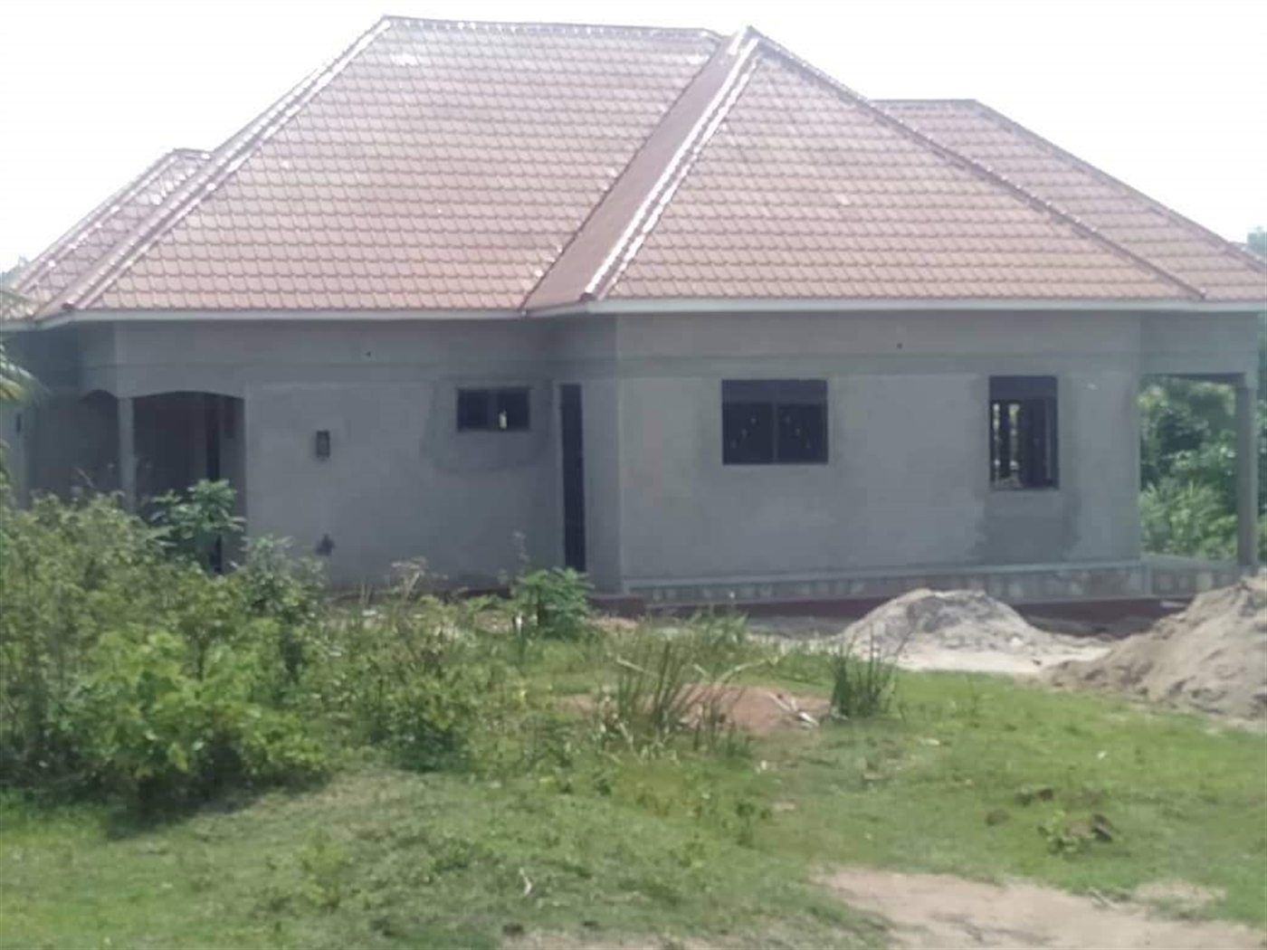 Shell House for sale in Kitende Wakiso