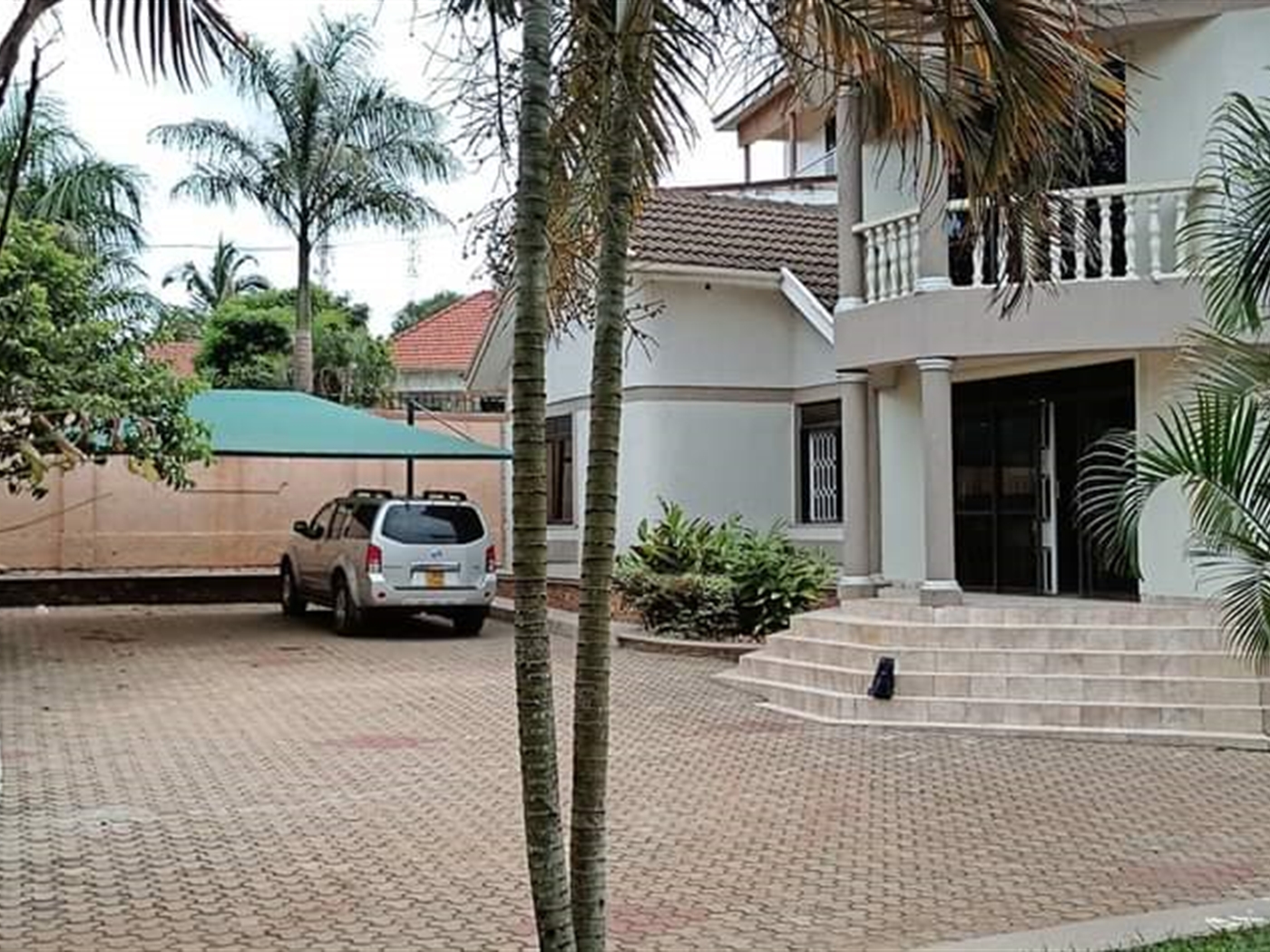 Storeyed house for sale in Bbunga Kampala