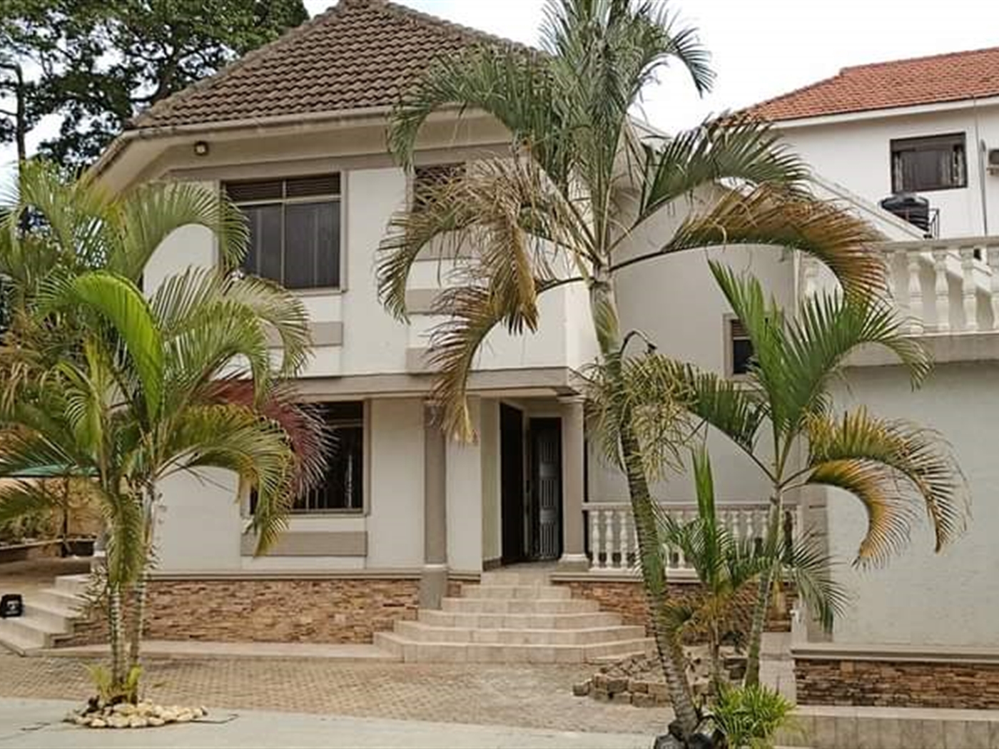 Storeyed house for sale in Bbunga Kampala