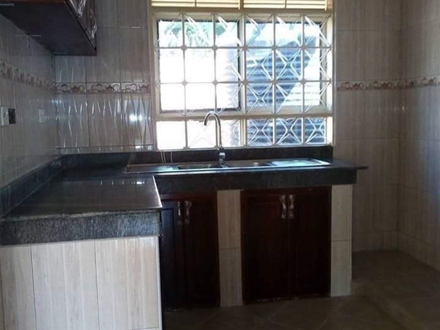 Semi Detached for rent in Gayaza Wakiso