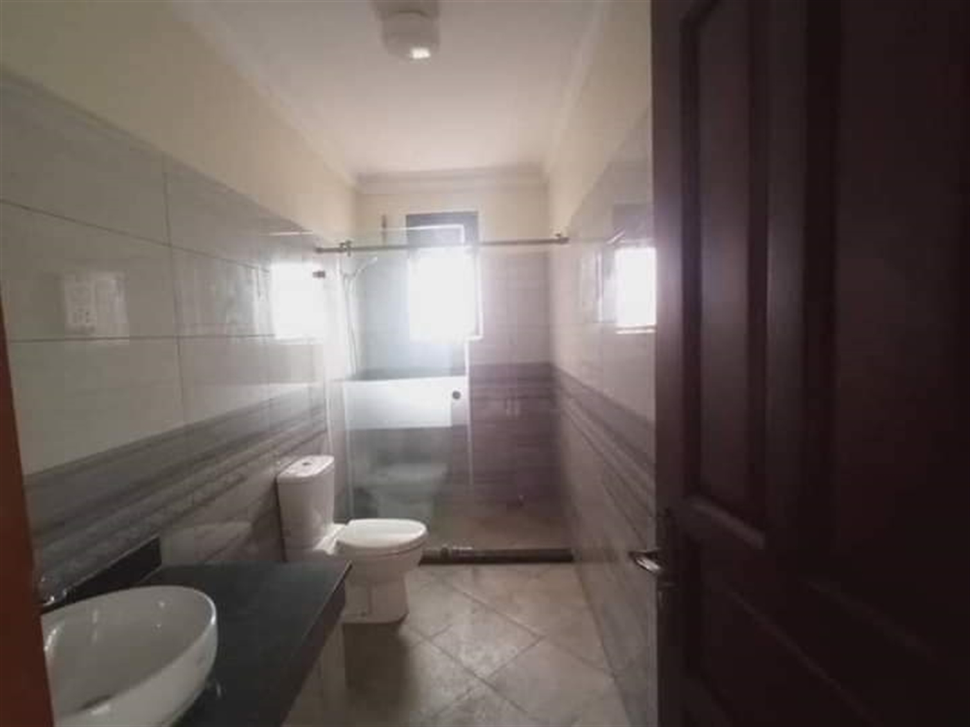 Apartment for rent in Kiwaatule Kampala