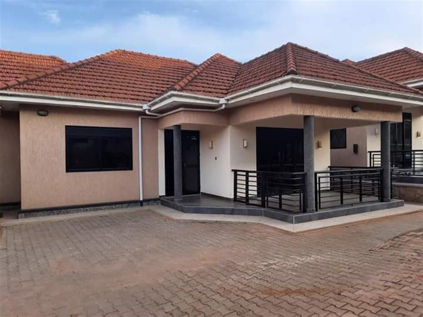 Bungalow for rent in Kira Wakiso