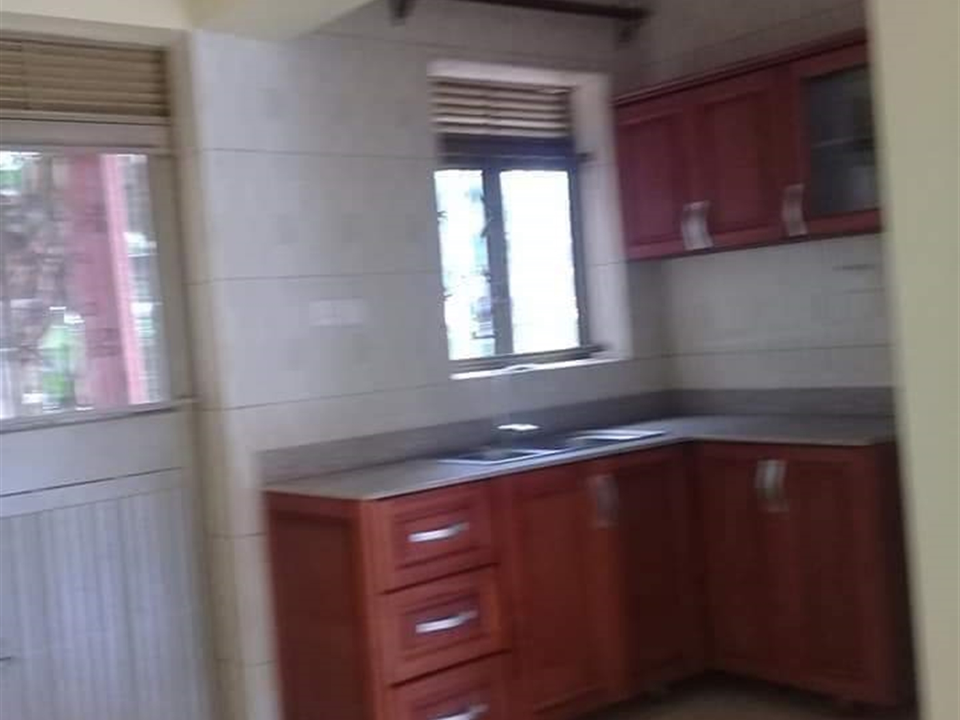 Apartment for rent in Kanyanya Kampala