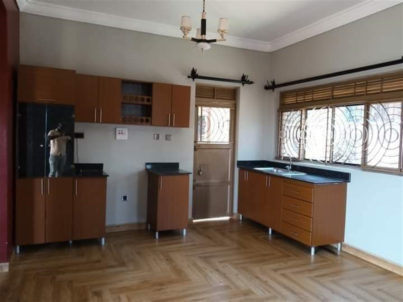 Bungalow for rent in Kira Wakiso