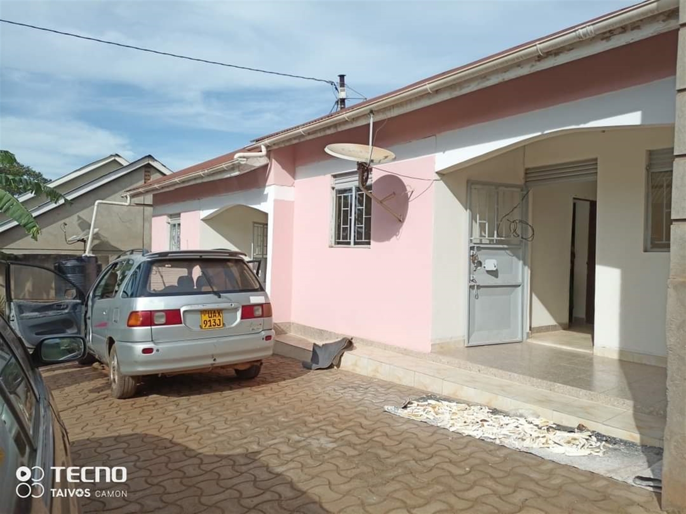 Semi Detached for rent in Kyaliwajjala Wakiso