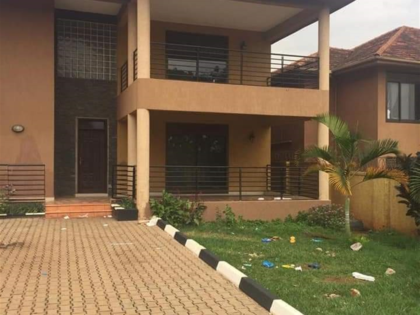 Storeyed house for rent in Kira Wakiso