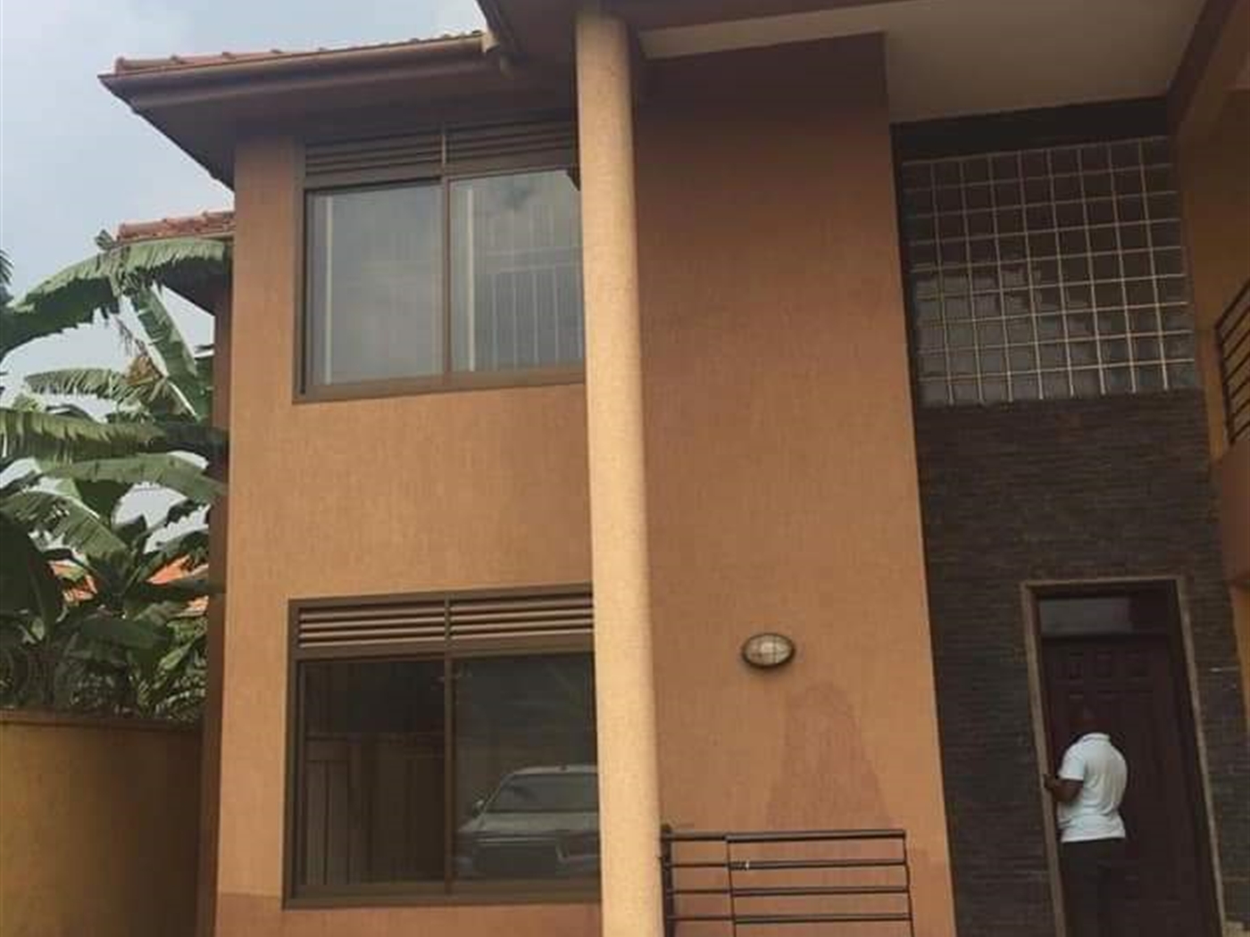 Storeyed house for rent in Kira Wakiso