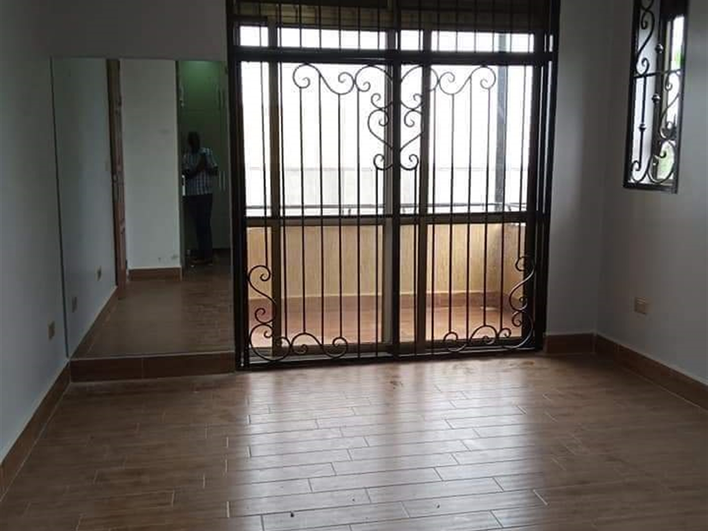 Storeyed house for sale in Kireka Wakiso