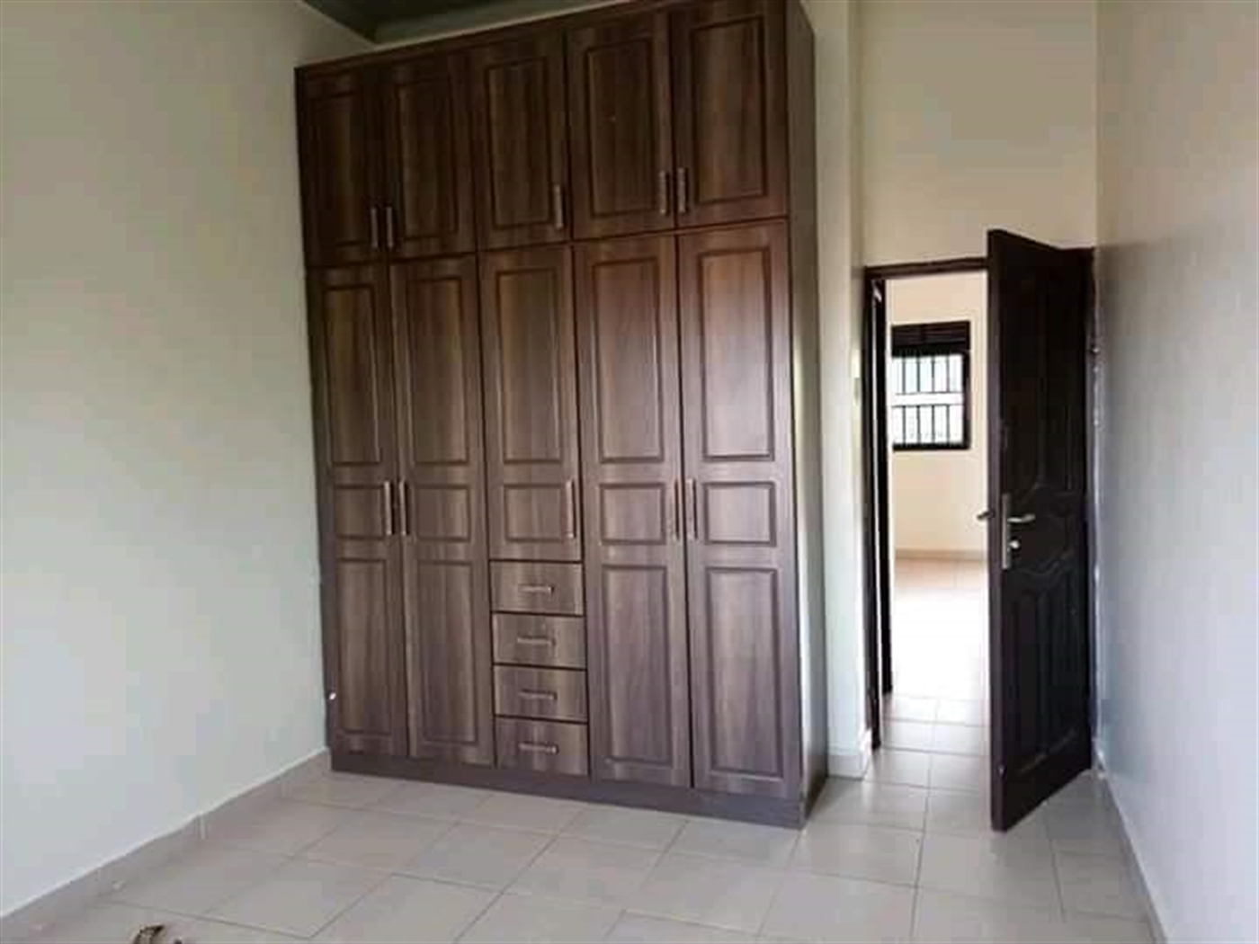 Apartment for rent in Namugongo Wakiso