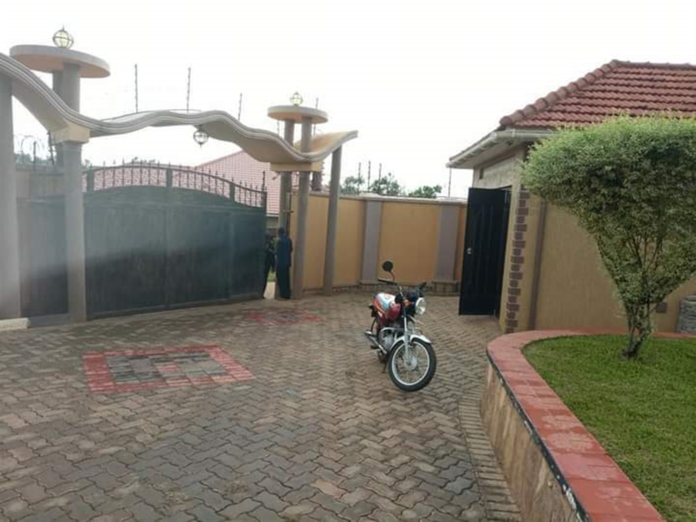 Bungalow for rent in Seeta Mukono