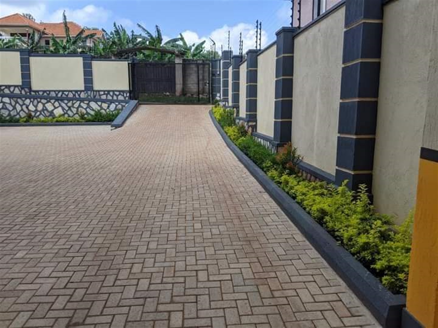 Rental units for sale in Kira Wakiso