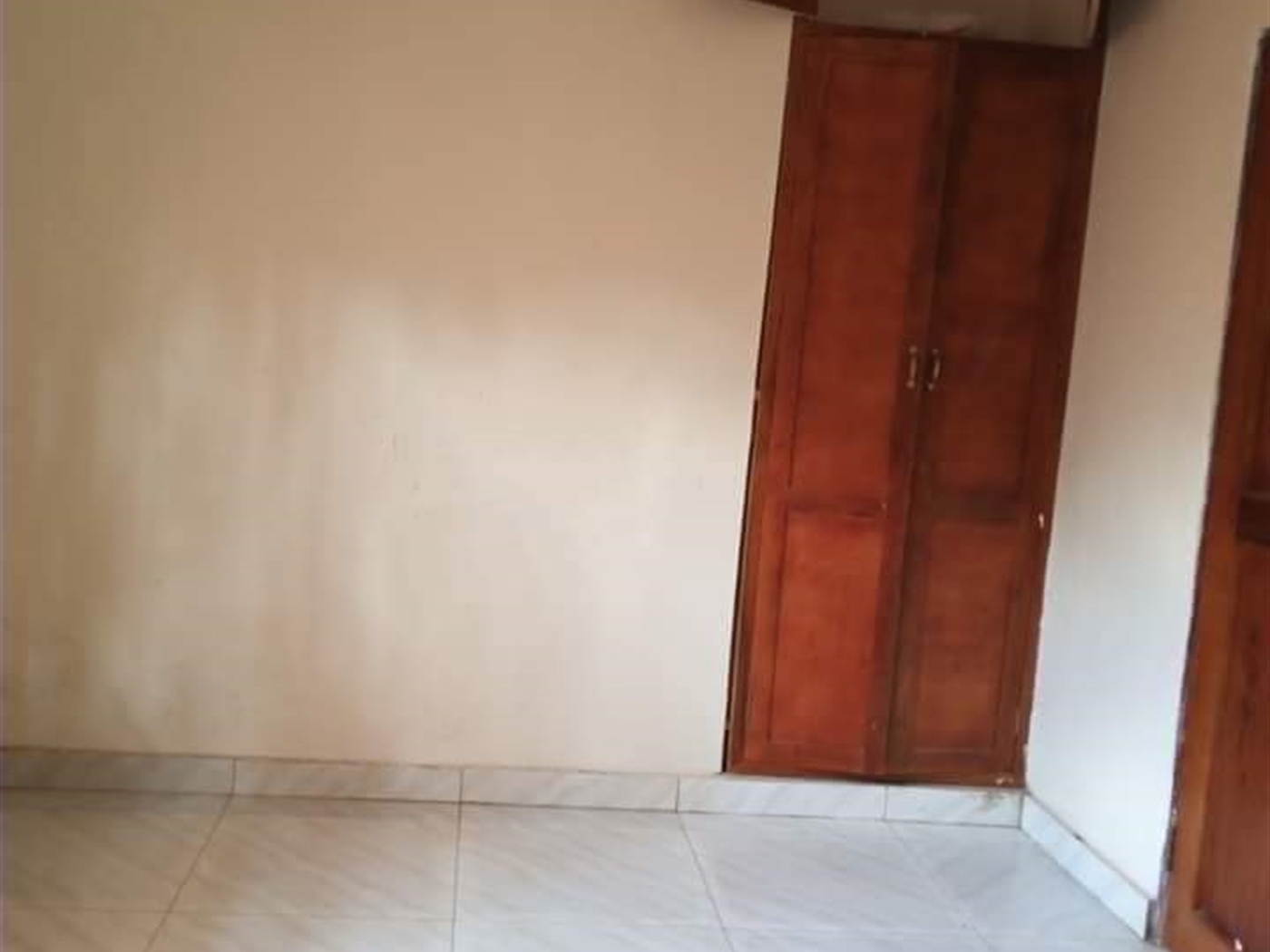 Semi Detached for rent in Kisaasi Kampala