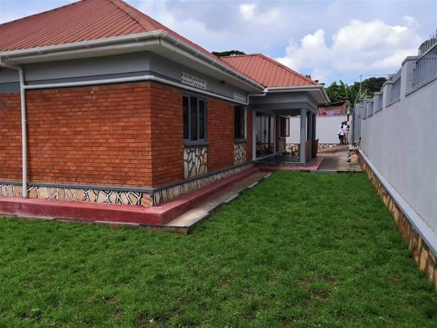 Bungalow for sale in Namugongo Wakiso