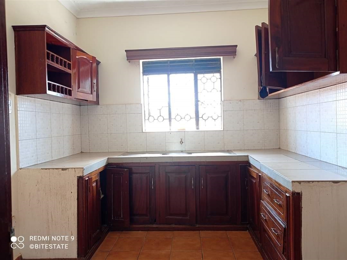 Apartment for rent in Kiwaatule Kampala