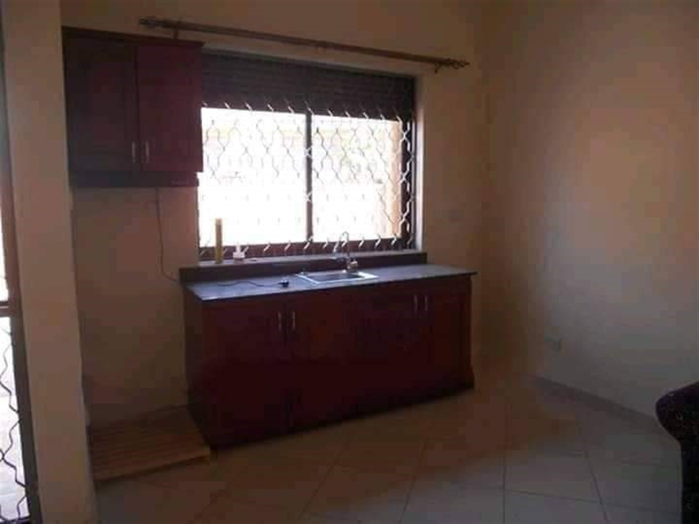 Semi Detached for rent in Bweyogerere Wakiso